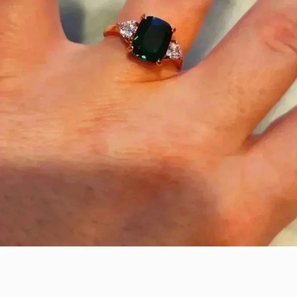 Women Zirconia Wedding engagement ring Art Deco
